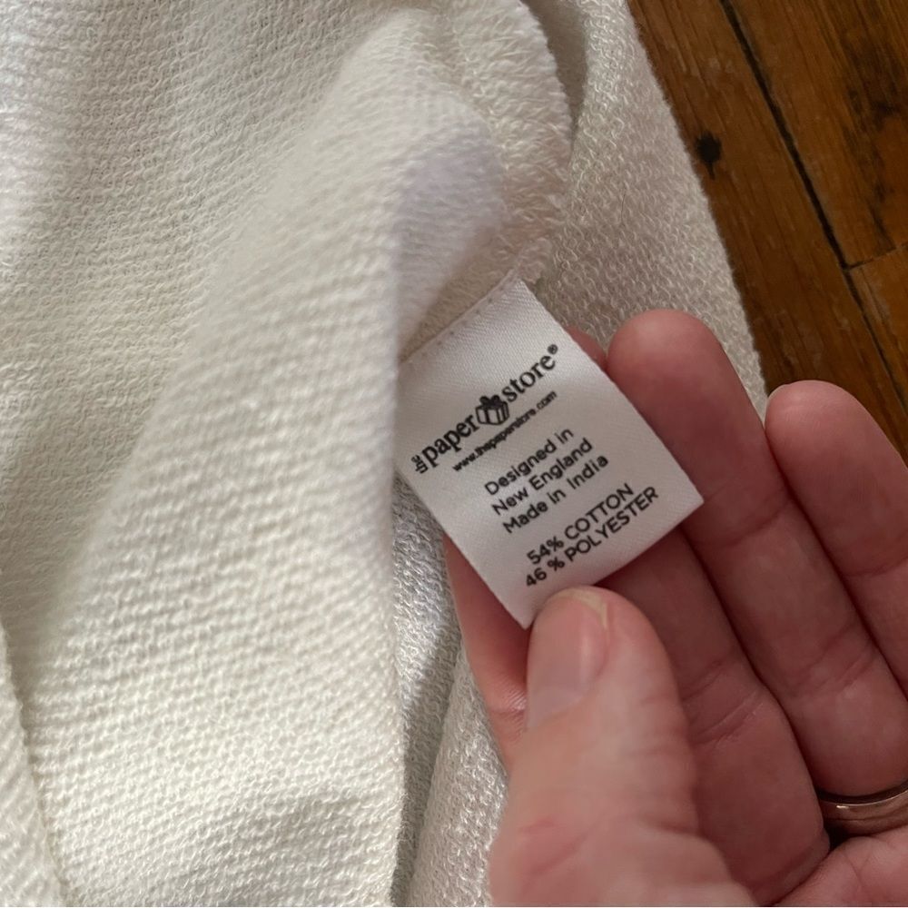 Small White Uncharted Threads/Paper store Cropped Sweatshirt Dancing Skeletons - Picture 5 of 10